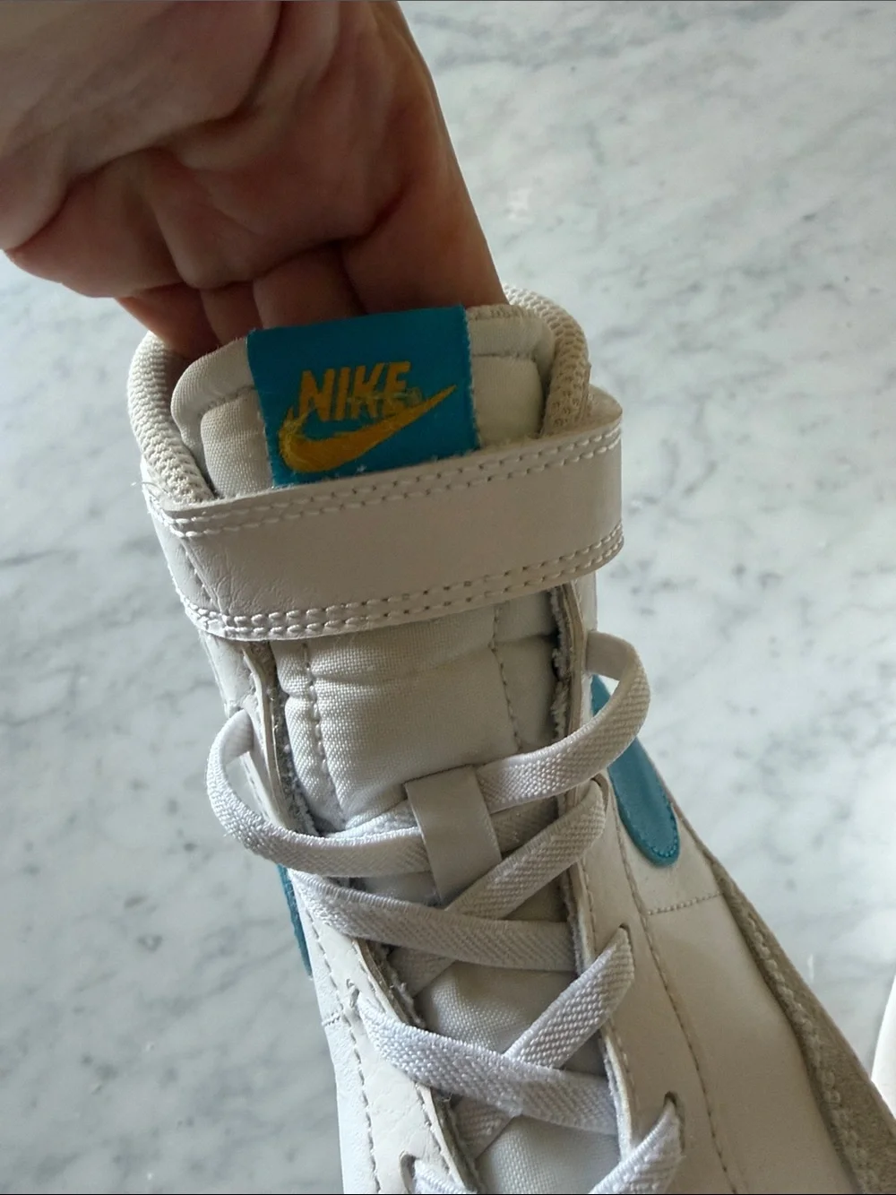 Nike Kids White High-Top Sneakers with Blue Swoosh size 3